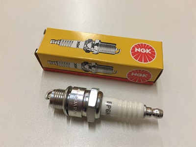 BOUGIE NGK BP6HS PW80 PIWI 80 YAMAHA